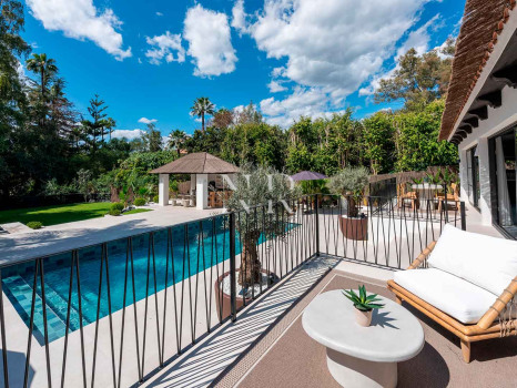 Completely refurbished villa in Nueva Andalucia for sale