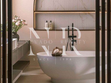 Villa en Nueva Andalucía completamente reformada en venta