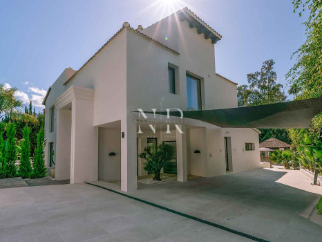 Completely refurbished villa in Nueva Andalucia for sale