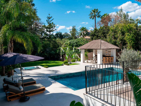 Completely refurbished villa in Nueva Andalucia for sale