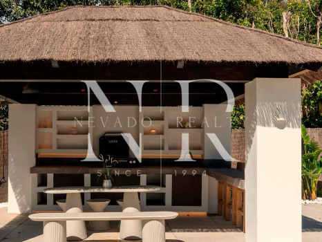Villa en Nueva Andalucía completamente reformada en venta