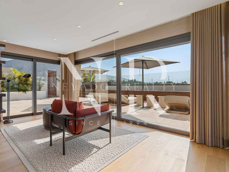 Penthouse in the Epic by Fendi development with private pool for sale