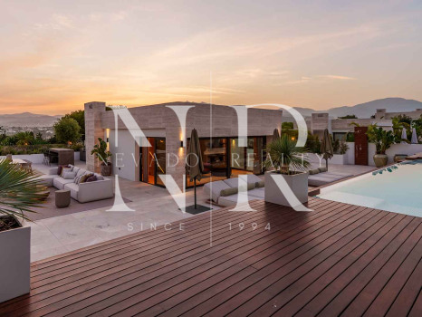 Penthouse in the Epic by Fendi development with private pool for sale