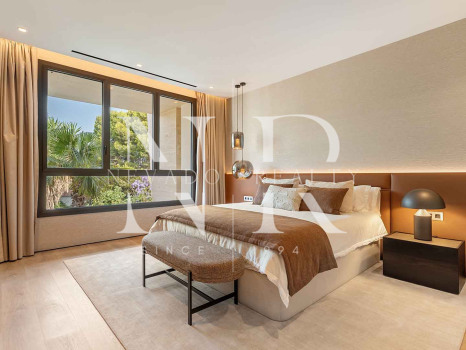 Penthouse in the Epic by Fendi development with private pool for sale
