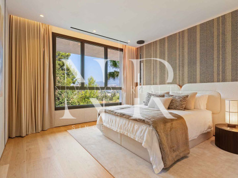 Penthouse in the Epic by Fendi development with private pool for sale