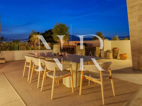 Penthouse in the Epic by Fendi development with private pool for sale