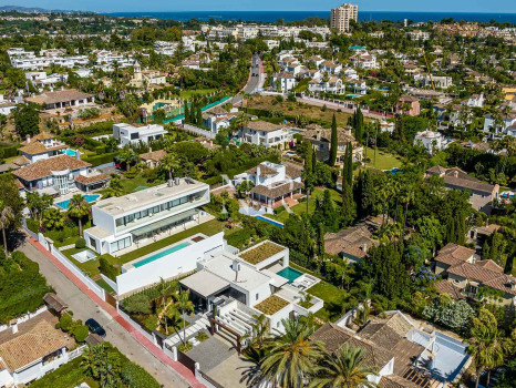 Villa en Las Brisas Golf de diseño en venta