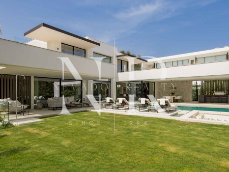 Villa en Las Brisas Golf de diseño en venta