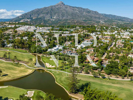Villa en Las Brisas Golf de diseño en venta