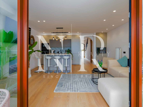 Maison mitoyenne à vendre dans le lotissement El Alto avec vue panoramique sur la mer