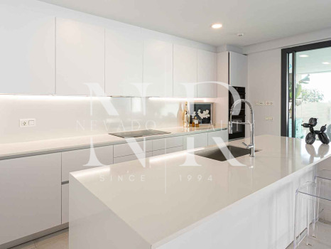 Pareada en Urbanización Artola Homes con piscina privada en venta