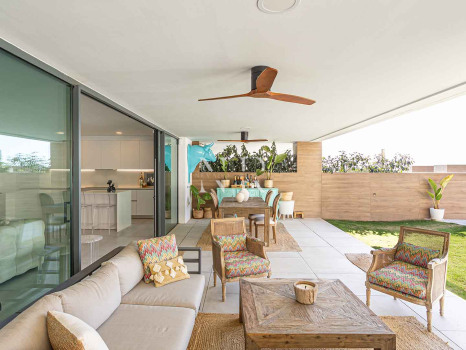Pareada en Urbanización Artola Homes con piscina privada en venta