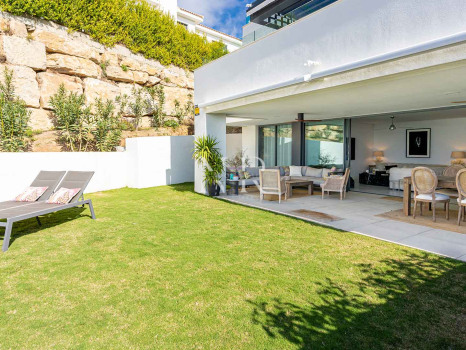 Pareada en Urbanización Artola Homes con piscina privada en venta