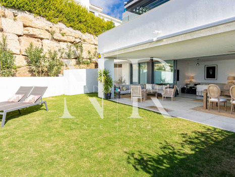 Pareada en Urbanización Artola Homes con piscina privada en venta