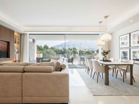 Newly built penthouse for sale in Aloha Forest, Marbella