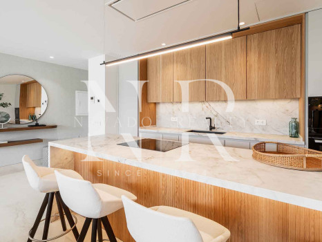 Newly built penthouse in Aloha for sale
