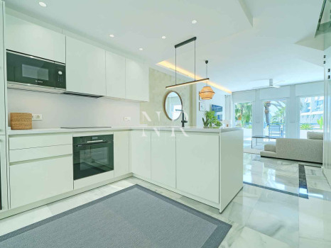 Apartment for short-term rental in central Marbella fully renovated and furnished