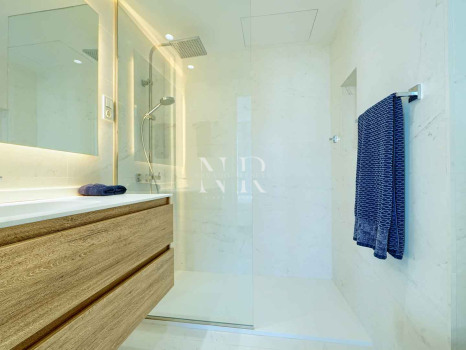 Apartment for short-term rental in central Marbella fully renovated and furnished