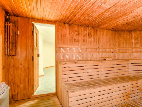 Apartment for short-term rental in central Marbella fully renovated and furnished
