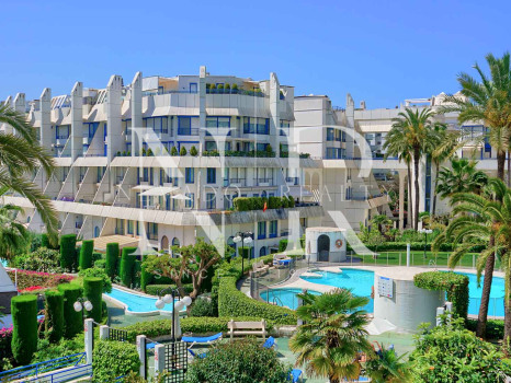 Apartamento en alquiler de corta temporada en Marbella centro reformado y amueblado