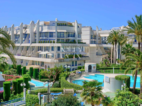 Apartment for short-term rental in central Marbella fully renovated and furnished