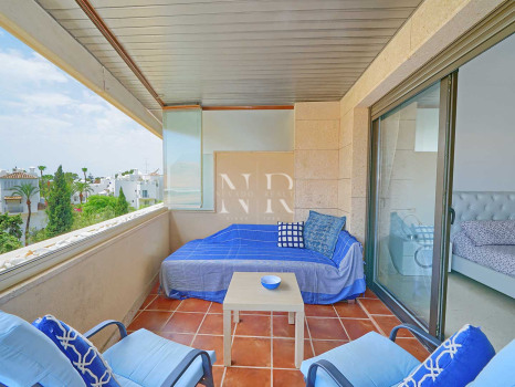 Apartment for sale near the beach in Marbella