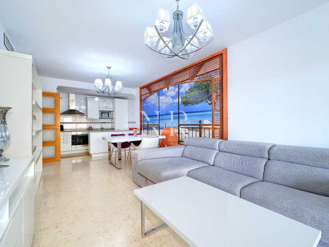 Apartment for sale near the beach in Marbella