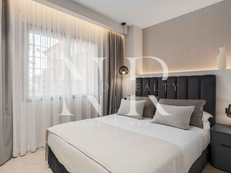 Apartamento en Urbanización Les Belvederes con vistas panorámicas al mar en venta