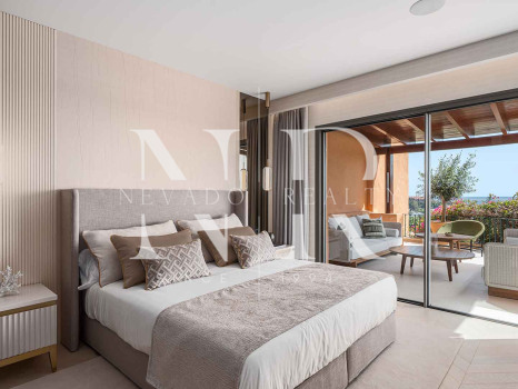 Apartamento en Urbanización Les Belvederes con vistas panorámicas al mar en venta