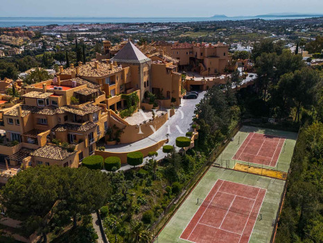Appartement à vendre dans le lotissement Les Belvederes avec vue panoramique sur la mer