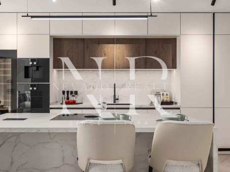 Apartamento en Urbanización Les Belvederes con vistas panorámicas al mar en venta