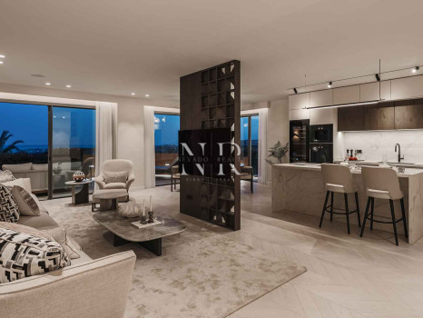 Appartement à vendre dans le lotissement Les Belvederes avec vue panoramique sur la mer