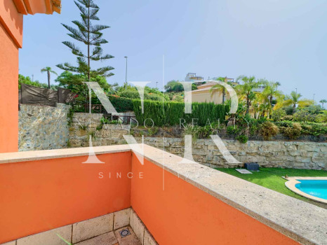 Villa for sale in the Santa Clara golf development on the front line of the golf course