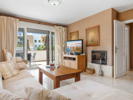 Apartment in Nueva Andalucía for sale
