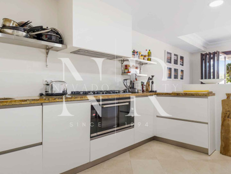 Adosada en Urbanización La Perla de la Heredia con piscina privada en venta