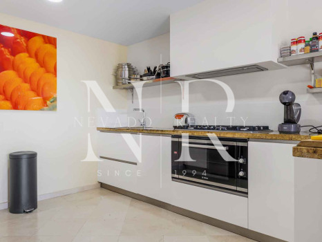 Adosada en Urbanización La Perla de la Heredia con piscina privada en venta