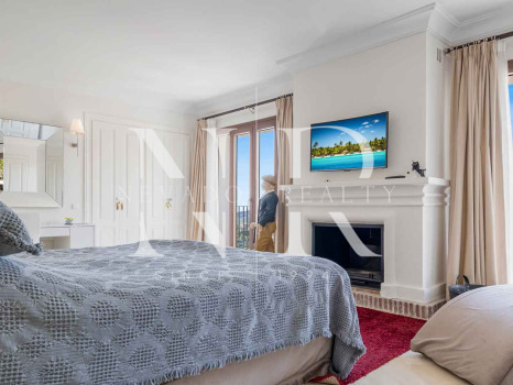 Adosada en Urbanización La Perla de la Heredia con piscina privada en venta