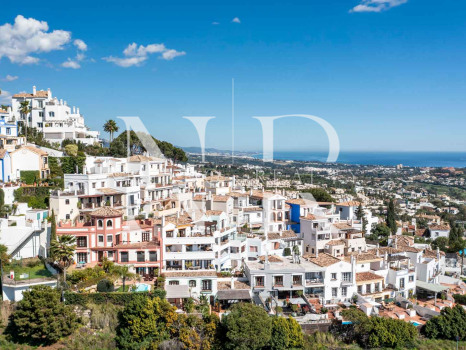 Adosada en Urbanización La Perla de la Heredia con piscina privada en venta