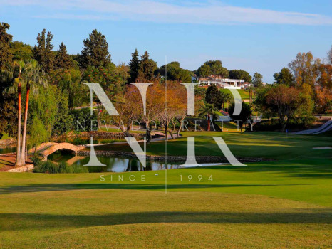 Villa en première ligne de golf à vendre à Aloha