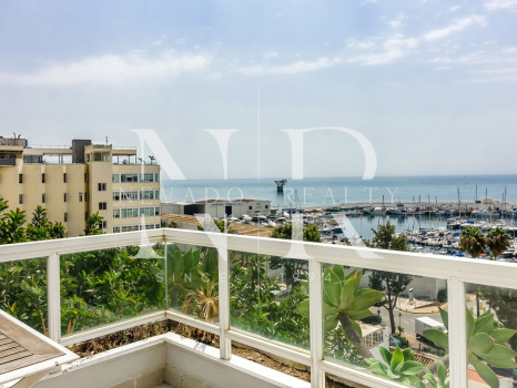 Apartment in La Zambomba on the beachfront in Marbella centre for sale