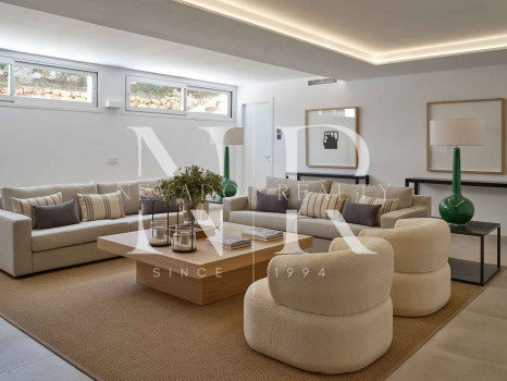 Jazmines 14, Villa en Urbanización Valdeolletas de nueva construcción con vistas al mar en venta