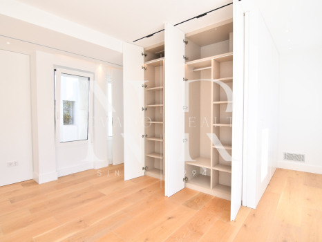 Penthouse in Cipreses del Mar on the beach side for sale