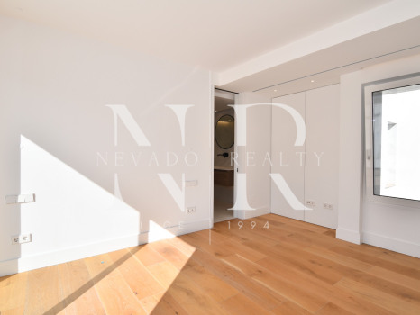 Penthouse in Cipreses del Mar on the beach side for sale