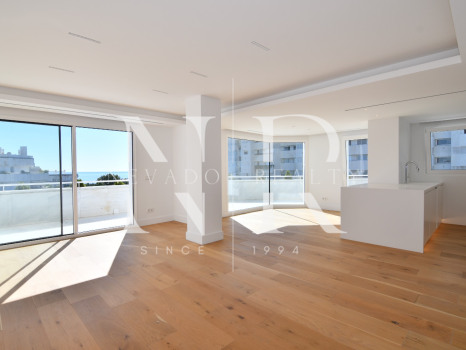 Penthouse in Cipreses del Mar on the beach side for sale