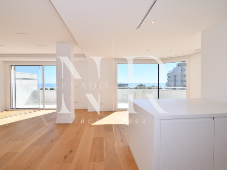 Penthouse in Cipreses del Mar on the beach side for sale
