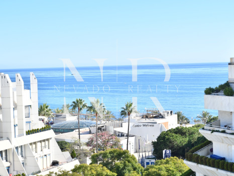 Penthouse in Cipreses del Mar on the beach side for sale