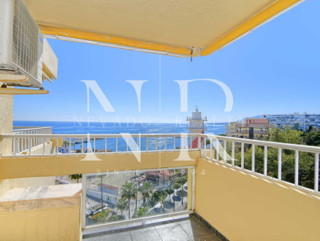 Apartment in the Marbella 2000 building opposite Marbella Marina
