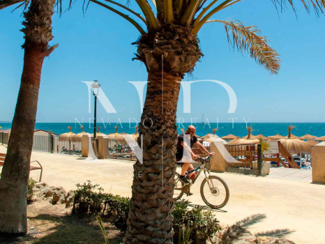 Duplex penthouse in Las Cañas Beach for short term rental.