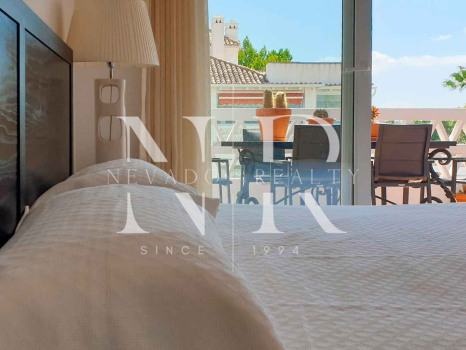 Duplex penthouse in Las Cañas Beach for short term rental.