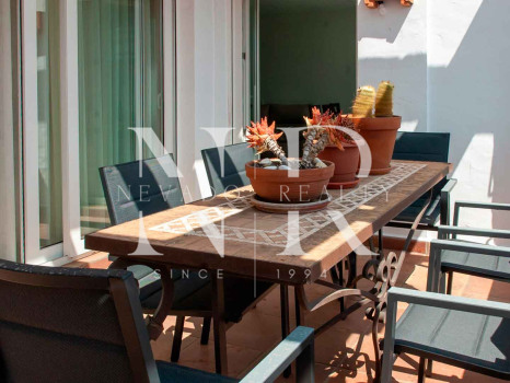 Duplex penthouse in Las Cañas Beach for short term rental.